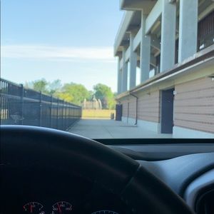 Meet your Posher, Christian